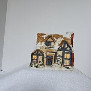 Vintage Dickens' Cottage 1987 William Beckett Collection Light Up Lamp Village